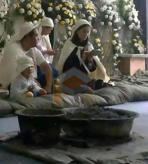 黄圣依被嫌弃的原因(藏了8年才公开身份)(21)