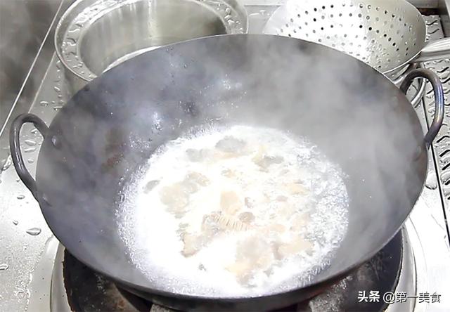 牛腩炖土豆做法最正宗的做法(牛腩炖土豆很多人都做错了)(6)