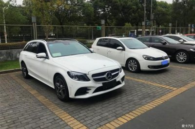 ​进口奔驰c300旅行版测评（造型太惊艳奔驰C300旅行提车）