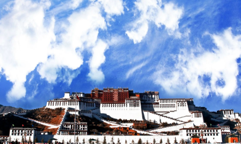 布达拉宫的简介,布达拉宫50字简介图1
