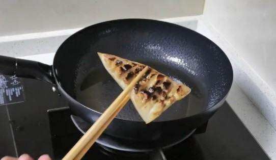 猪油开锅方法,开锅方法铁锅不用猪油怎么开图9