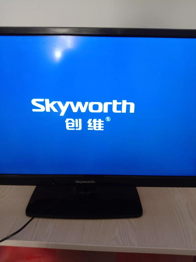 创维电视50e550e开机红灯闪烁（创维液晶电视32E500绿灯亮黑屏无声）(3)