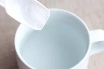 杯子有异味怎样快速清除,怎么去掉杯子里的异味图5