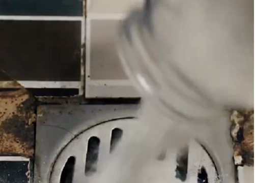 怎么通厕所下水道,老式厕所下水管道堵了用什么能够快速疏通图6