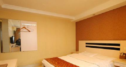 酒店退房时间一般是几点,一般酒店几点入住几点退房要是晚退怎么算图3