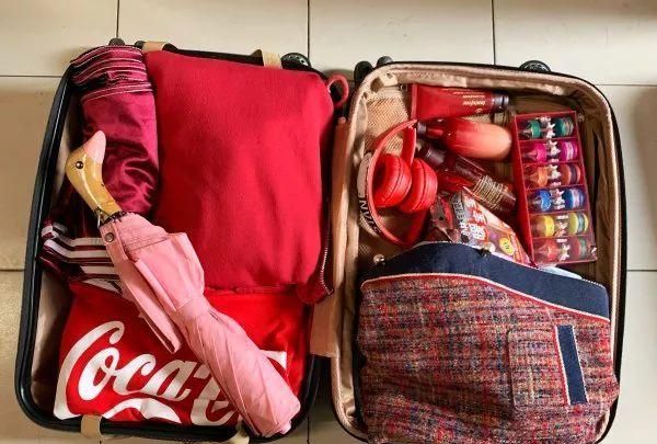 50ml的喷雾防晒霜可以放行李箱里托运吗