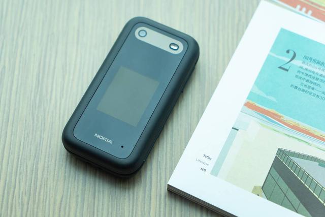 诺基亚2650(诺基亚2660Flip体验都回来了)(1)