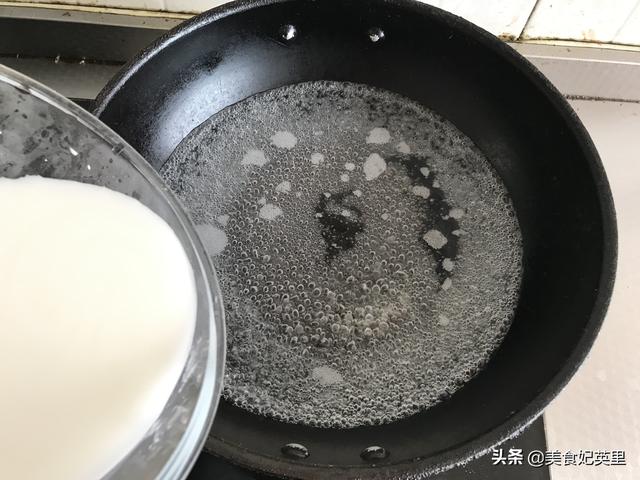 在家自制凉粉的方法(家庭自制凉粉配方做法大公开)(6)