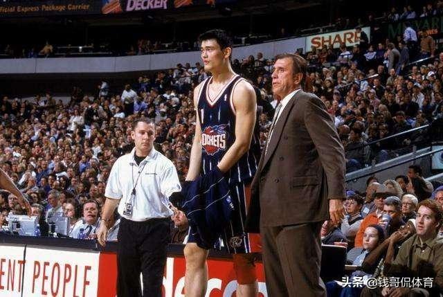 火箭探花小贾巴里（鲁迪.汤姆贾诺维奇-火箭队史最成功的主教练）(4)