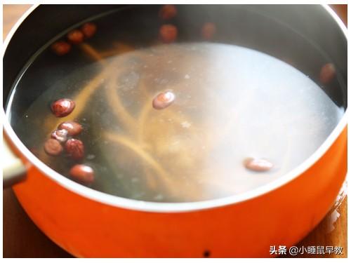 怎么做胡辣汤又简单又好吃(教你家常胡辣汤的简单做法)(6)