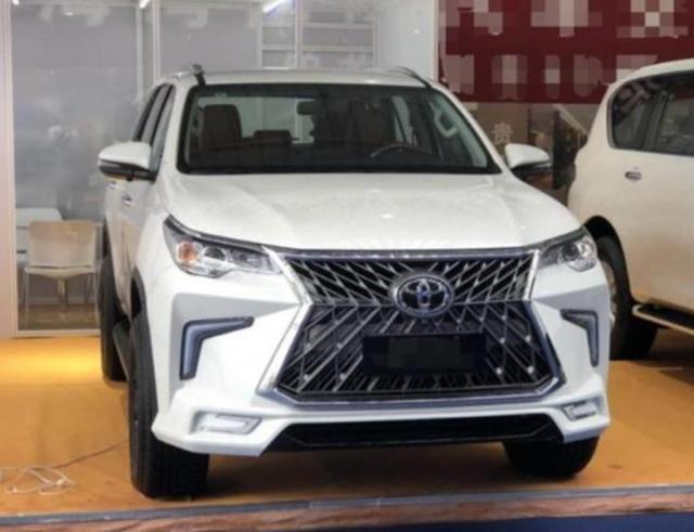 丰田全时四驱七座柴油2.0t大suv（丰田进口27万越野SUV）(1)