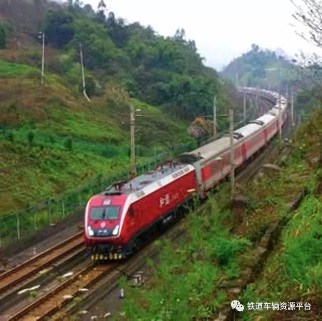 火车上的硬座和软座的区别（铁路客车硬座与软座的区别）(3)