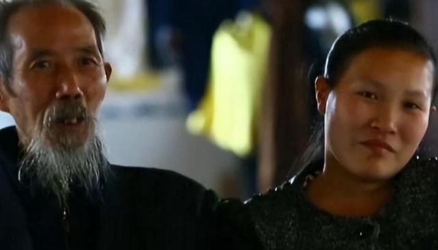 20岁女孩为报恩嫁60岁大叔大结局（湖南26岁女子嫁给71岁老人）(4)