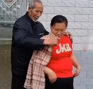 ​20岁女孩为报恩嫁60岁大叔大结局（湖南26岁女子嫁给71岁老人）