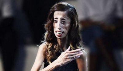 ​美国零脂肪女孩，丽兹·维拉斯奎兹_体沉只是惟有54斤