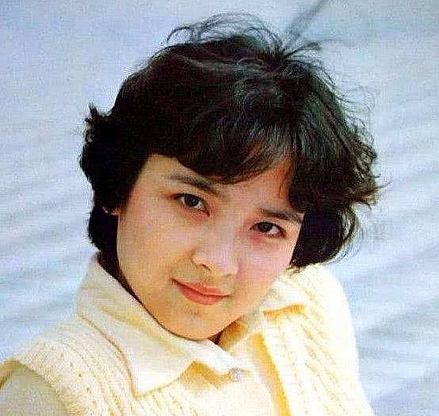 87版红楼梦薛宝琴结局（87红楼她在状态最差的时候出演薛宝琴）(6)