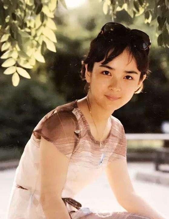 87版红楼梦薛宝琴结局（87红楼她在状态最差的时候出演薛宝琴）(5)