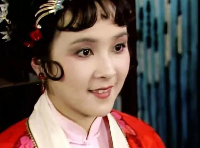 87版红楼梦薛宝琴结局（87红楼她在状态最差的时候出演薛宝琴）(8)