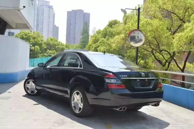 奔驰s600变化（经典永不落伍气势依然强大）(10)