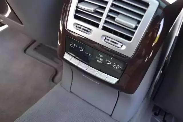 奔驰s600变化（经典永不落伍气势依然强大）(23)