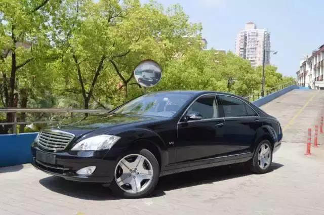 奔驰s600变化（经典永不落伍气势依然强大）(8)