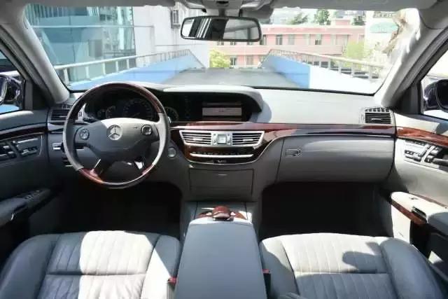 奔驰s600变化（经典永不落伍气势依然强大）(11)