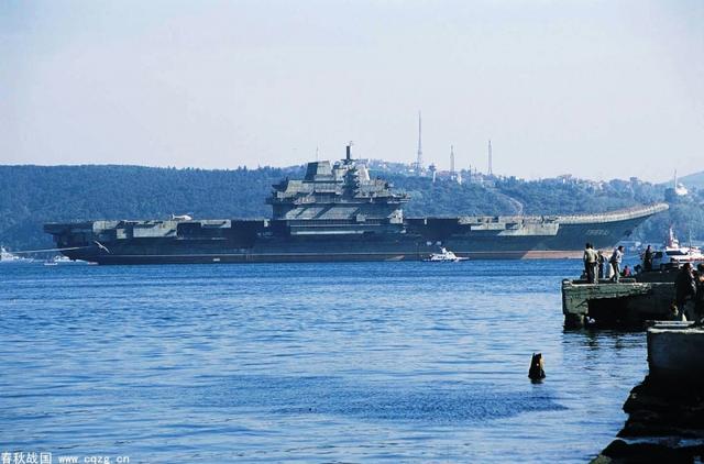 瓦良格号回国始末（瓦良格号的蹉跎岁月）(3)