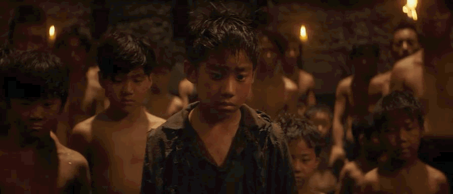 水怪2黑木林中弟弟为何变异（黑木林那个戴面具的小男孩怎么了）(12)