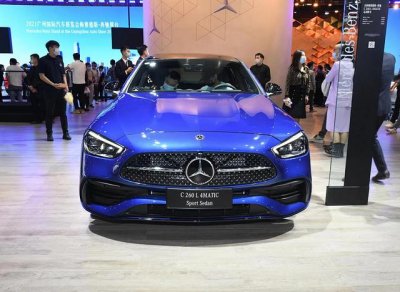 ​奔驰C260L新车报价2022款（2022款奔驰C级改款车型正式上市）