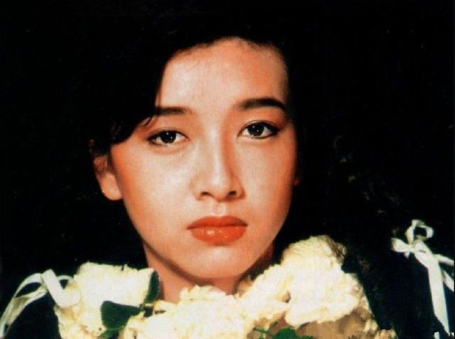 高曙光江珊全家福（19年前与高曙光离婚）(7)