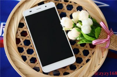 ​荣耀4a参数价格 年轻就做优等生