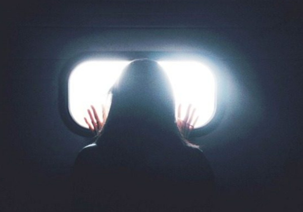 梦睹惧怕的梦被吓醒了?你该当领会的10个罕睹的恶梦含意