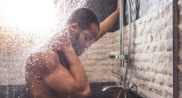 梦睹惧怕的梦被吓醒了?你该当领会的10个罕睹的恶梦含意