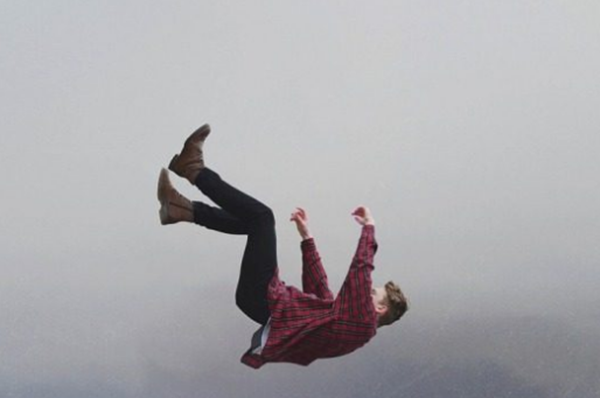 梦睹惧怕的梦被吓醒了?你该当领会的10个罕睹的恶梦含意