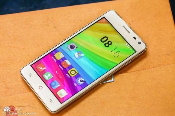 小辣椒3配置参数(千元内手感最好的手机)(9)