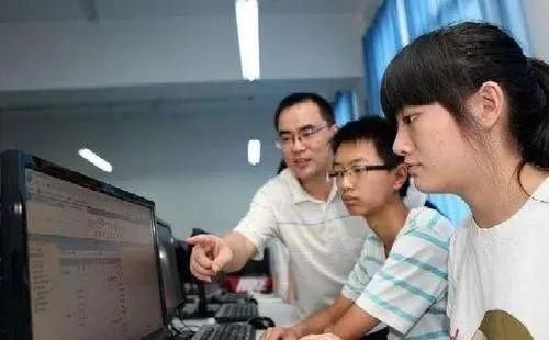 龙招港网站黑龙江招生考试信息港官网_龙招港黑龙江招生考试信息港准考证-第1张图片-