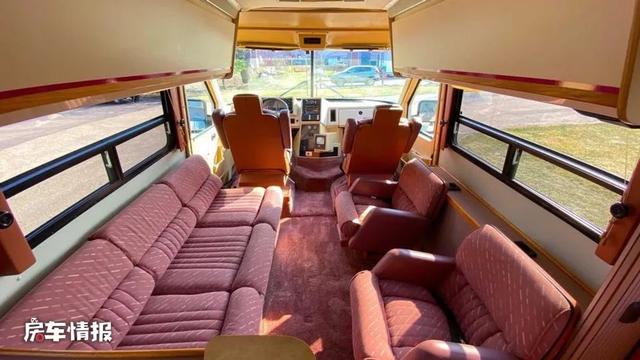 林肯加长车房车(20多万的林肯房车)(7)