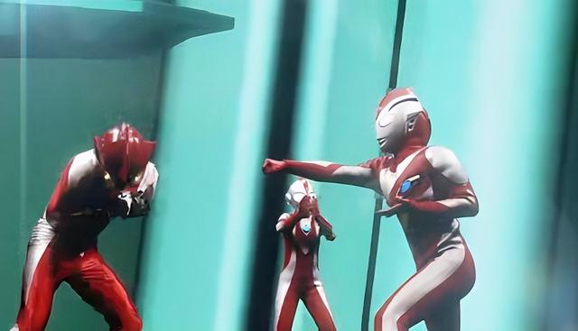 奥特银河格斗第三季赛罗结束修炼(赛罗时隔多年再次穿上修行甲)(11)