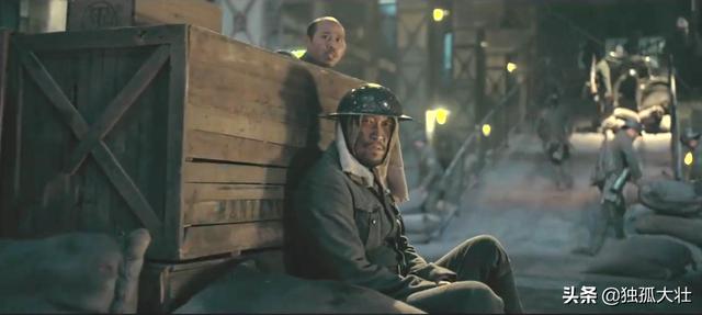 八佰的影评镜头语言分析（八佰无剧透影评）(3)