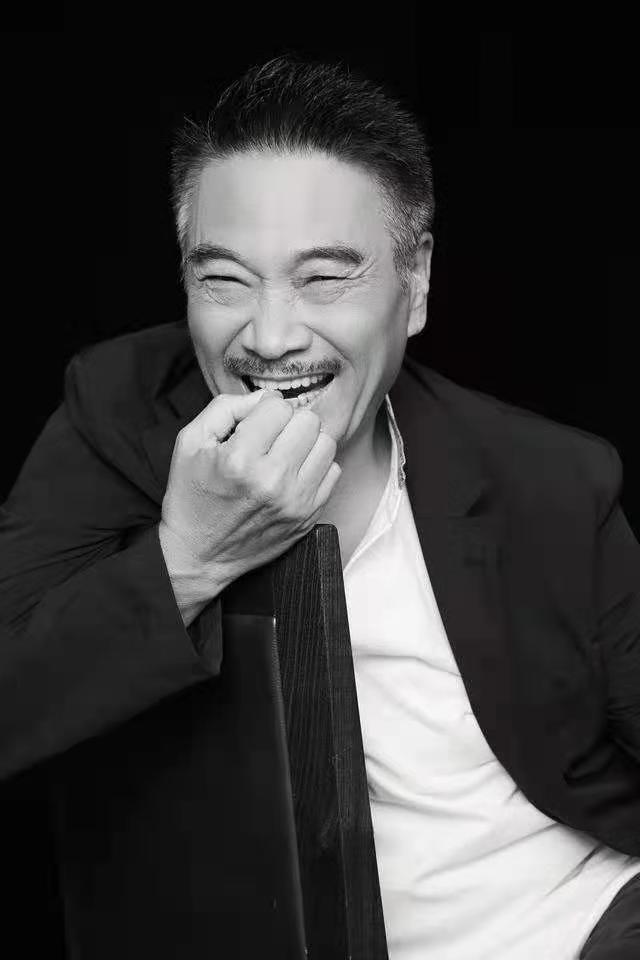 吴孟达吴韦伦，吴孟达独子吴韦仑(49)