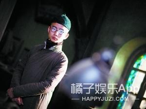 金陵十三钗里面的男娃(还记得金陵十三钗里的小男孩乔治吗)(2)
