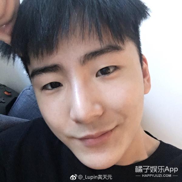 金陵十三钗里面的男娃(还记得金陵十三钗里的小男孩乔治吗)(27)