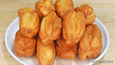 ​自制油条如何才能蓬松又酥脆（油条原来这么简单）