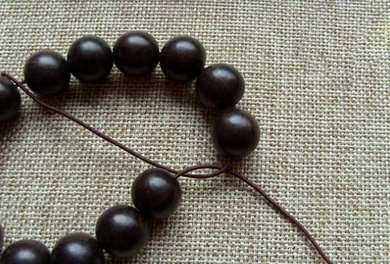 手工串珠的简单方法（DIY手工串珠收尾小技巧）(2)