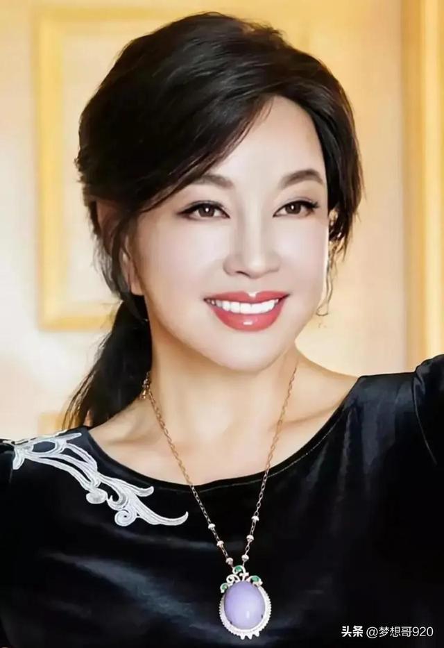 刘晓庆现今几岁(刘晓庆嫁了几个老公)(10)