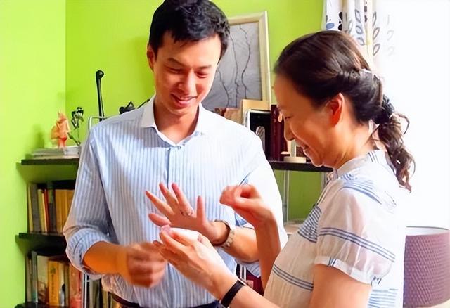 演员朱铁的简历（曾是中戏95级最穷的学生）(29)