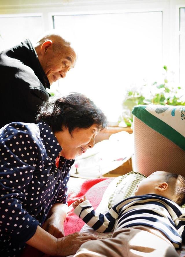 演员朱铁的简历（曾是中戏95级最穷的学生）(30)