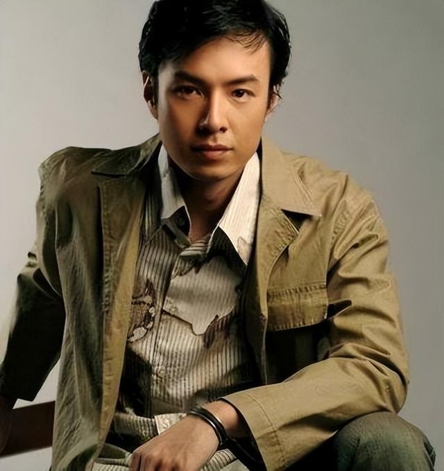 演员朱铁的简历（曾是中戏95级最穷的学生）(4)