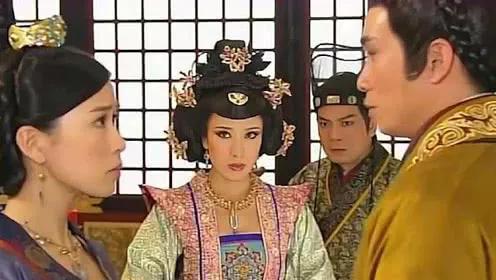 杨钰莹晒美照清新减龄气质优雅（杨钰莹说话太好听）(17)