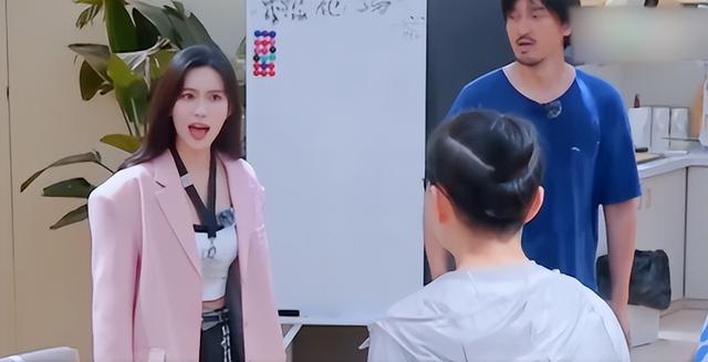 一年级孟子义和袁咏仪吵架后续(34情商低下)(2)